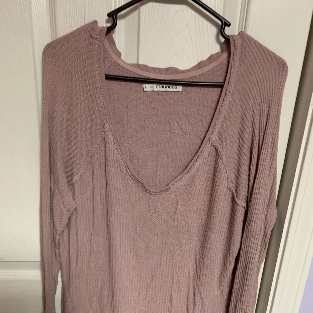 Maurice’s long sleeved v-neck waffle in dusty rose